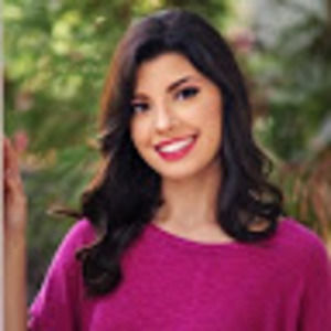 Meet your Posher, Rebeca